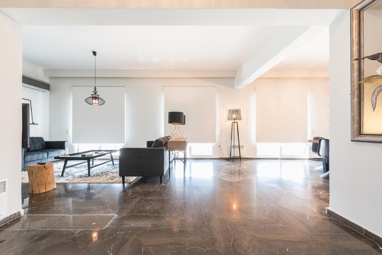 Traveler'S Dream 4 Brdm Renovated Penthouse Apartamento Atenas Exterior foto